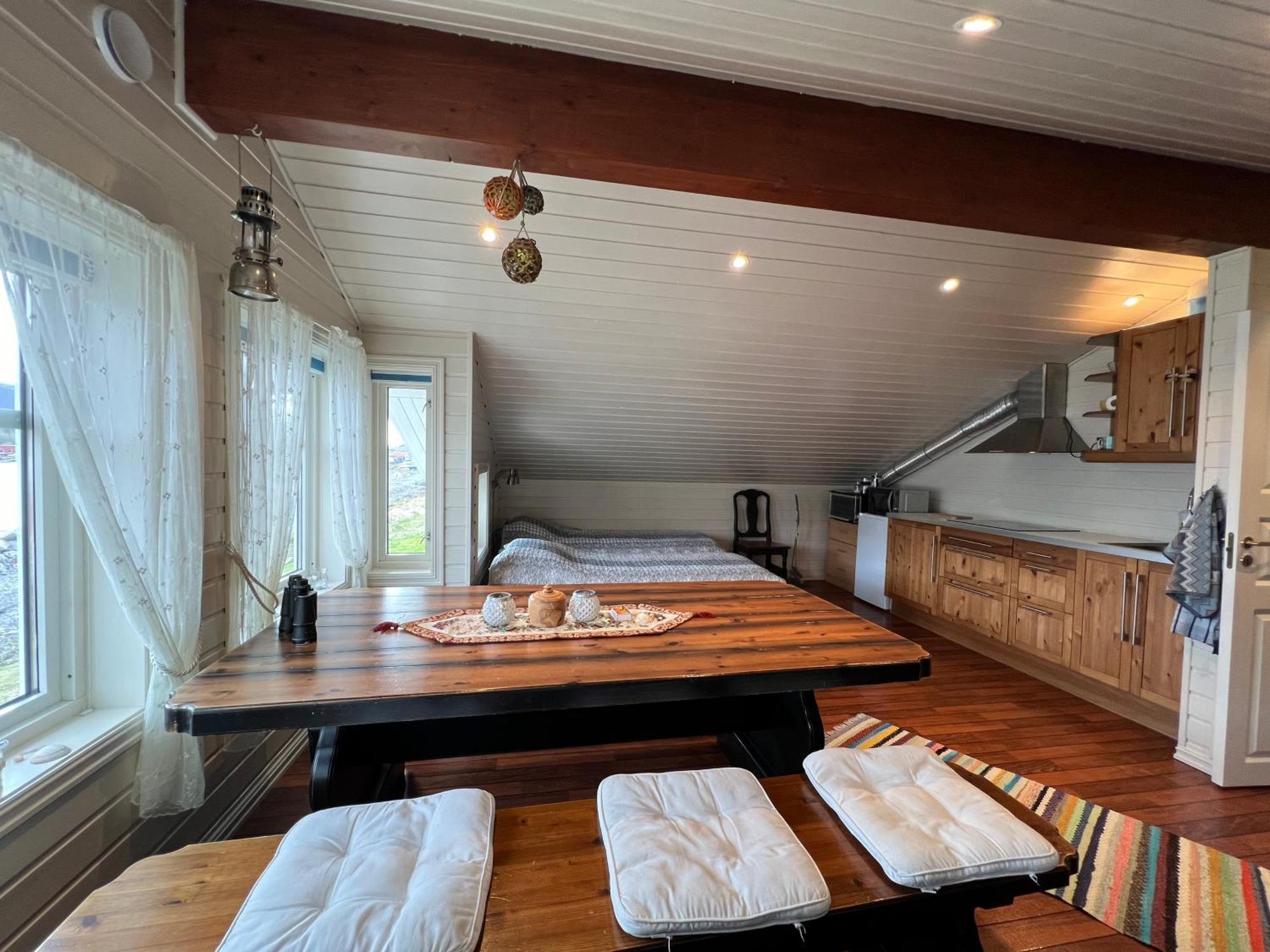 Visit Leif At Senja Apartment Gibostad Екстериор снимка
